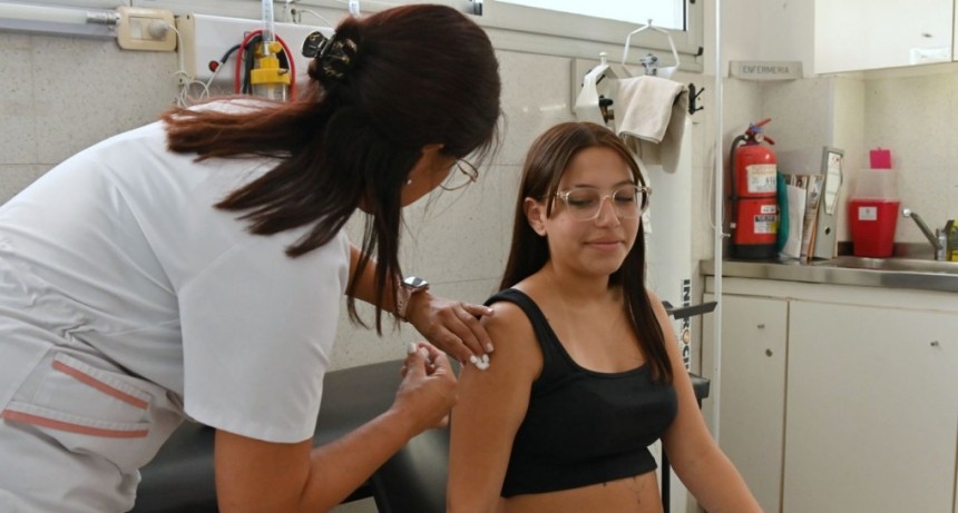 Santa Fe inició la vacunación contra el virus sincicial respiratorio como estrategia de cuidado integral durante el embarazo