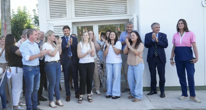 Pullaro inauguró el renovado Centro de Salud de barrio Malabrigo en la ciudad de Helvecia