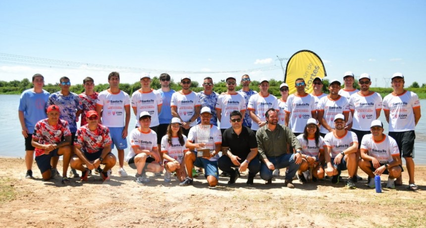 Santo Tomé recibió a los nadadores de la Maratón Santa Fe – Coronda y convoca a acompañar su paso por la ciudad