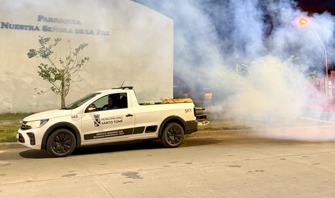La Municipalidad de Santo Tom&eacute; contin&uacute;a el Programa Municipal de Fumigaci&oacute;n