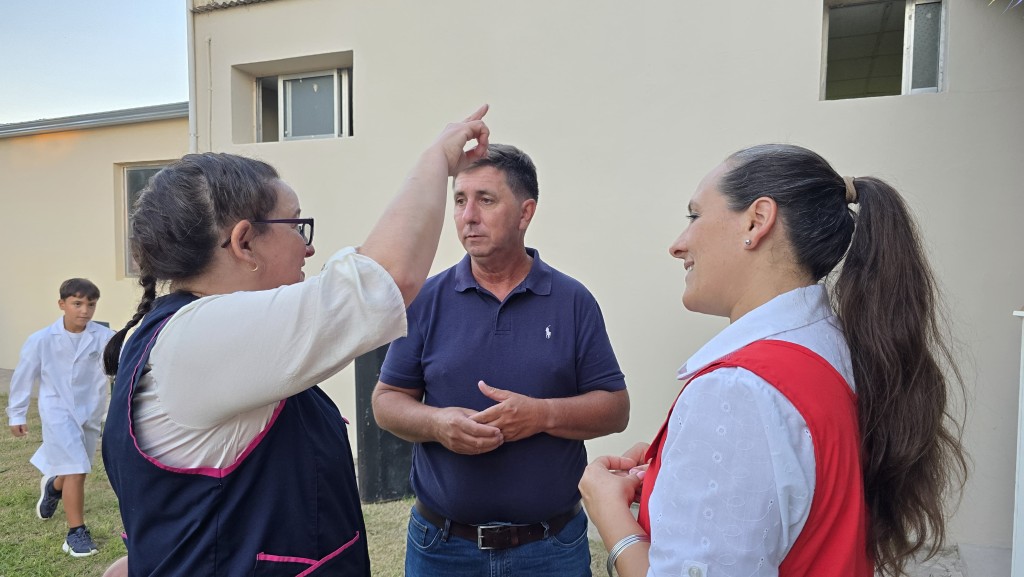 Pirola resalt&oacute; el trabajo conjunto tras la ampliaci&oacute;n en escuelas de San Jer&oacute;nimo del Sauce