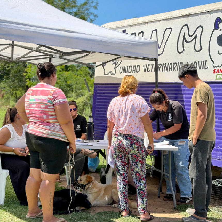 La Municipalidad realiz&oacute; un fuerte trabajo territorial en salud animal en barrio Los Hornos 