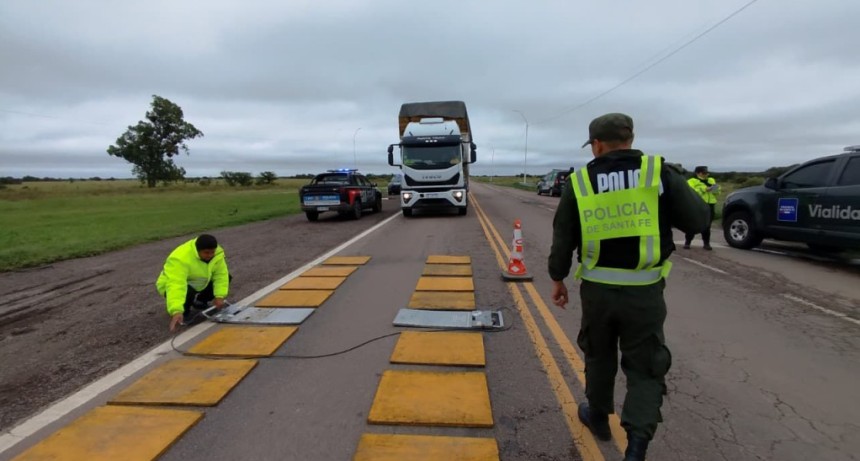 400 operativos y 11.700 camiones fiscalizados: Santa Fe intensifica el control de cargas para cuidar las rutas provinciales