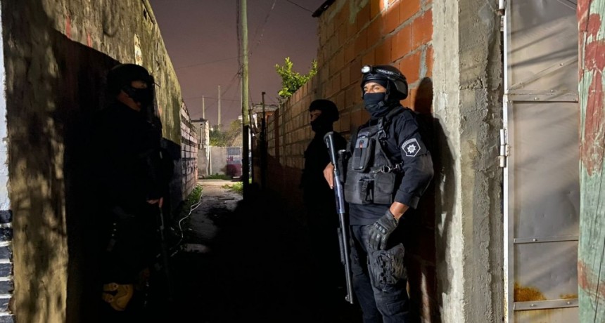 Seguridad: PDI detuvo a trece personas por microtráfico en la ciudad de Santa Fe