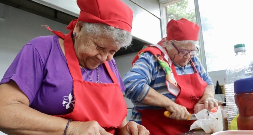 Provincia impulsa una agenda de actividades por el Mes del Buen Trato a las Personas Mayores