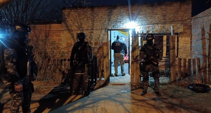 Santa Fe y Santo Tom&eacute;: cuatro detenidos en cinco allanamientos por microtr&aacute;fico