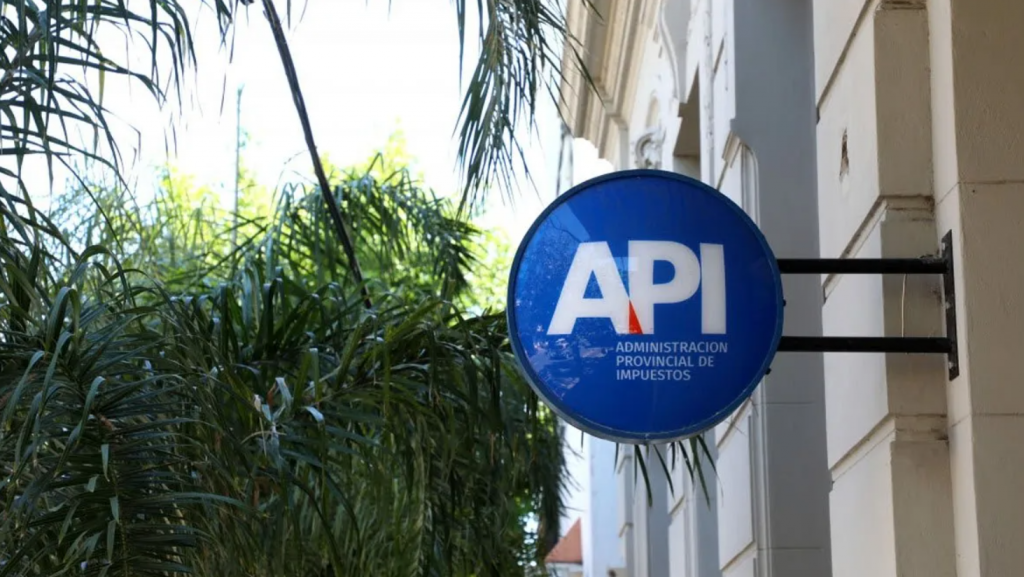 Desburocratización fiscal: la Provincia amplía y facilita la exención de Ingresos Brutos para profesionales