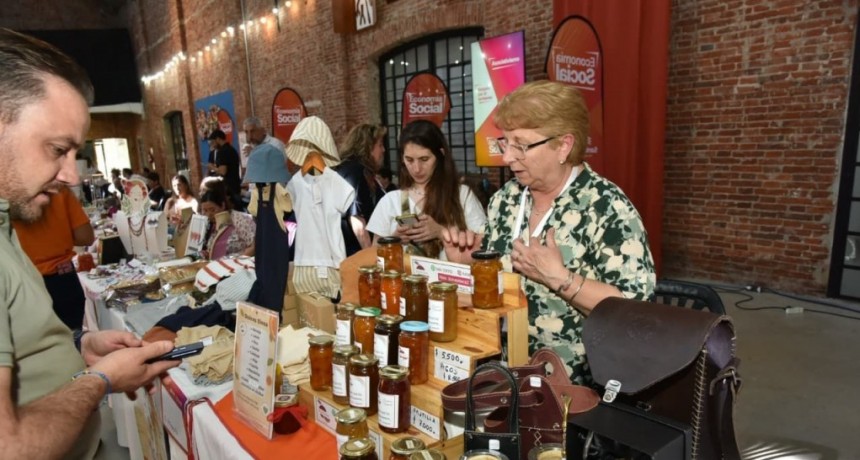 La Provincia invierte más de $ 4.400 millones para fortalecer a emprendedores santafesinos 