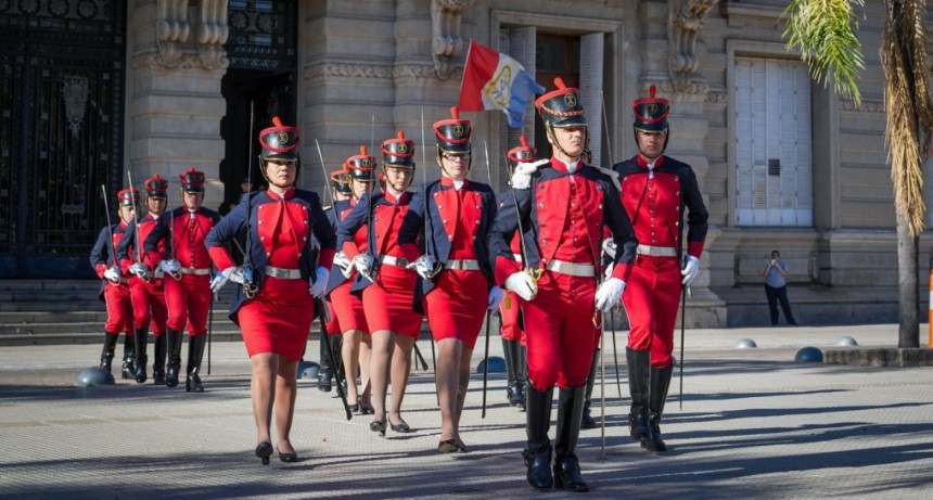Semana Invencible: Provincia reconoció al cuerpo de Dragones de la Independencia por los 40 años de su creación