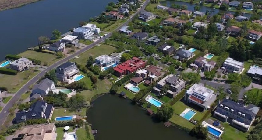 El Gobierno Provincial, junto a desarrolladores y colegios de profesionales, delinea una nueva Resolución de Factibilidad Hídrica