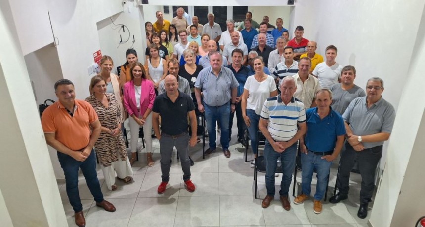 El Plenario del Comité de la UCR del departamento San Cristóbal brindó un contundente apoyo a la “Gestión Pullaro”