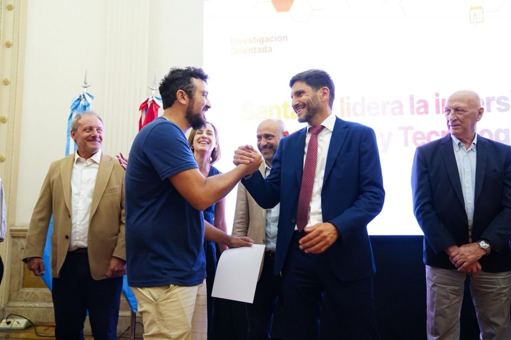 Pullaro: “Santa Fe muestra un modelo distinto en ciencia e innovación”
