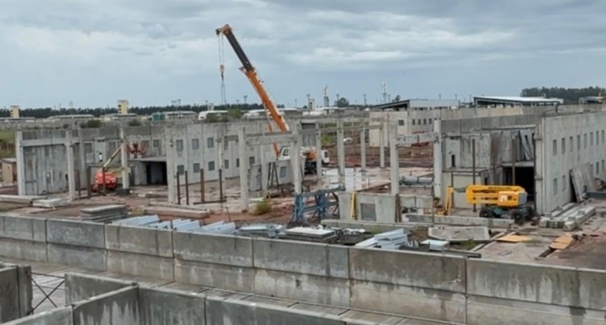 Especialistas penitenciarios de la ONU y de la regi&oacute;n recorrieron &ldquo;El Infierno&rdquo;, la nueva c&aacute;rcel de alto perfil que construye Santa Fe