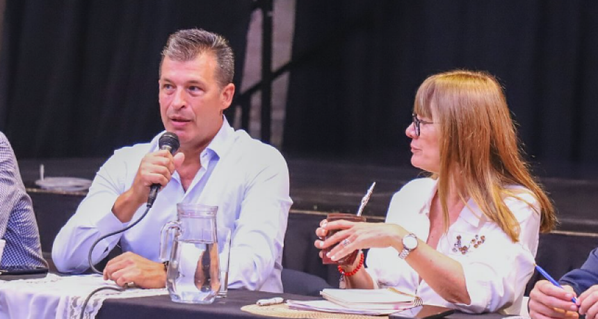 Diana se reunió con la Ministra de Cultura de Santa Fe y referentes del departamento San Jerónimo