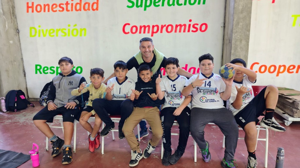 Segundo encuentro de mini e infantiles de handball en San Agustín