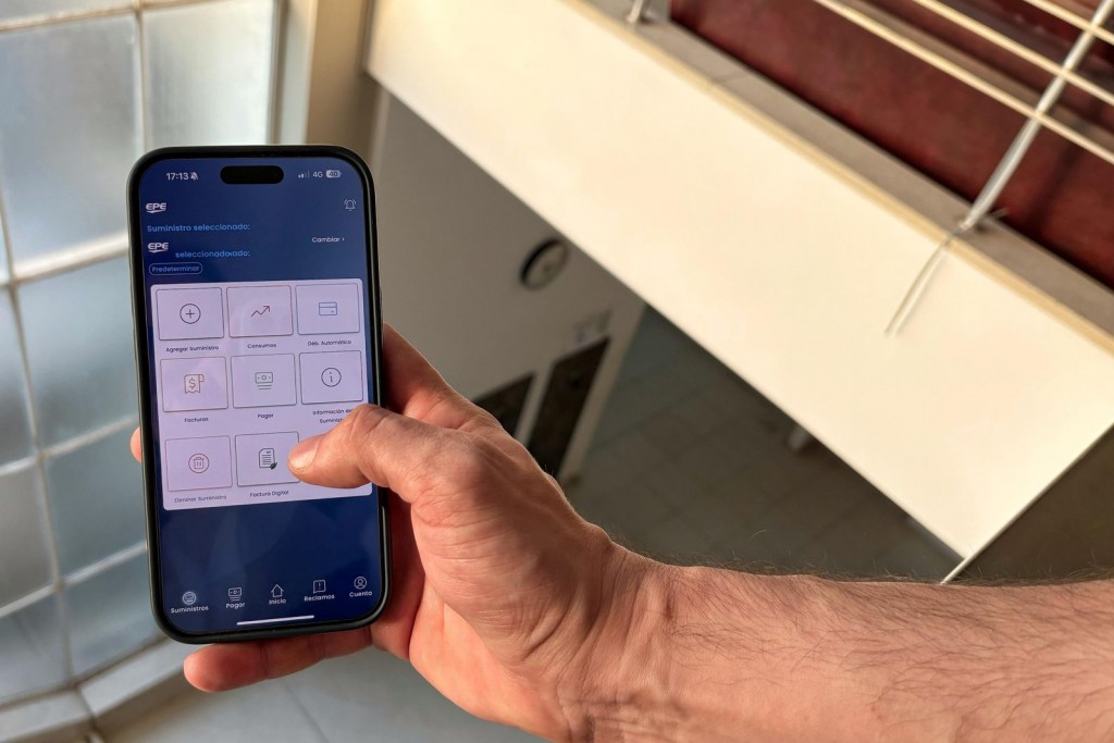 EPE: 50 % de los usuarios ya utiliza la factura digital, lo que generó un ahorro de $ 2.900 millones que se destinará a obras